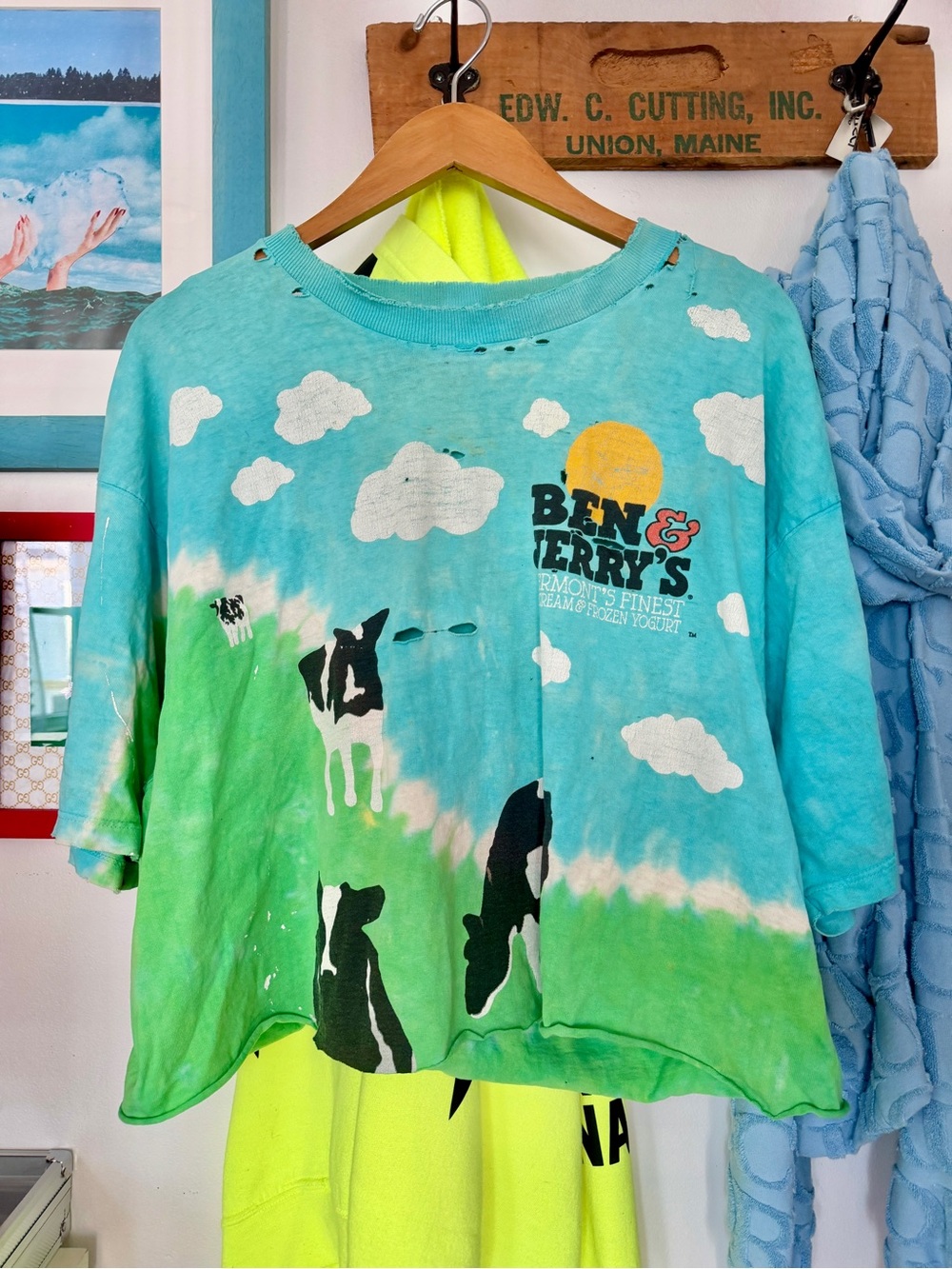 Vintage thrashed Ben & Jerry’s euphoria cow tie dye tshirt XL liquid blue tag